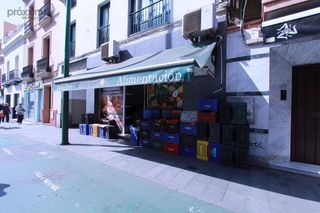 Local comercial en alquiler en Santa Catalina en Sevilla