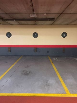 Garaje en alquiler en Centro en Valladolid