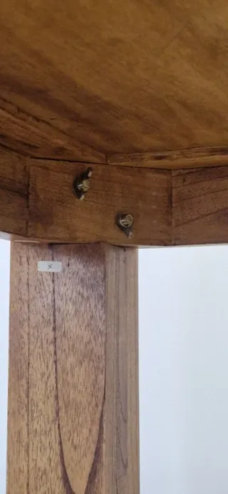 Mesa comedor madera maciza robusta