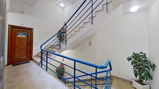 Oficina en venta en Puerto Chico en Santander