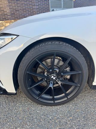 Llanta BMW + neumatico