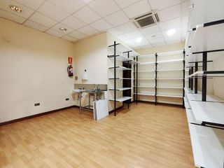 Local comercial en venta en Plan Sur-Amistad en Guadalajara
