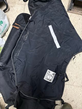 Manta Tucano Urbano Suzuki Burgman Negra