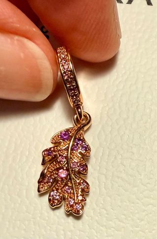 Pandora Charm Hoja de Roble Rosa
