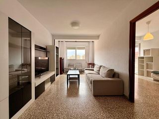 Piso en alquiler en Plaza de Toros - Santa Rita en Almería