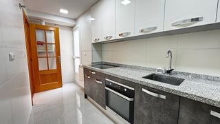 Piso en alquiler en Zubia (La)