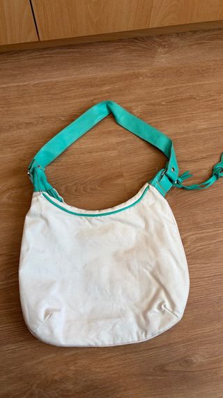 Bolso Nike blanco y verde