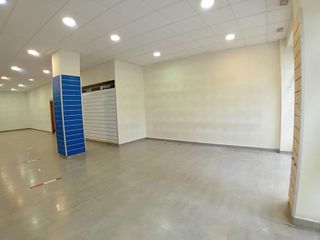 Local comercial en alquiler en El Llano en Gijón