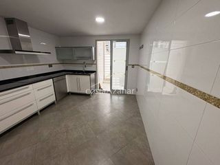 Piso en alquiler en Este en Castellón de la Plana