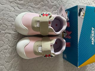 Deportivas Minnie Mouse Talla 23
