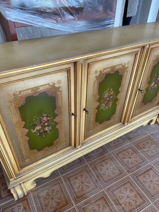 Aparador Vintage Dorado y Verde