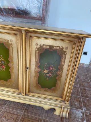 Aparador Vintage Dorado y Verde