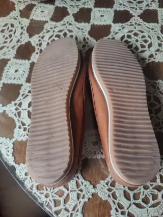 Mocasines de piel marrón talla 40