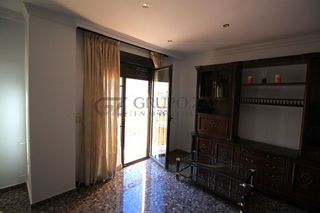 Piso en alquiler en Núcleo Urbano en Pobla de Vallbona (la)