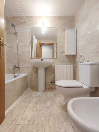 Piso en alquiler en Milagrosa en Pamplona