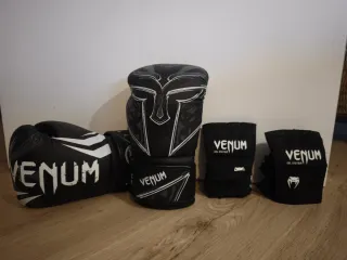 Guantes Boxeo Venum + Vendas Gel