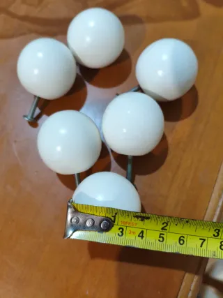 7 Tiradores Redondos Madera y Metal