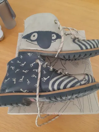 Stivaletti Goby Beige e Neri