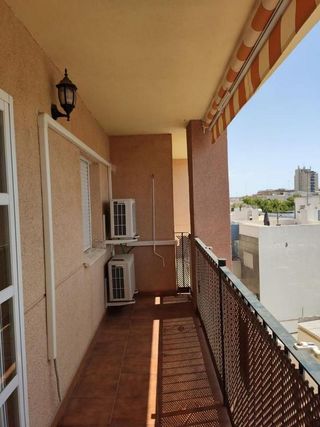 Piso en alquiler en Centro-Calzada-Cabo Noval en Sanlúcar de Barrameda