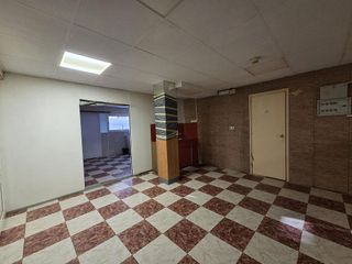 Local comercial en venta en Martorell