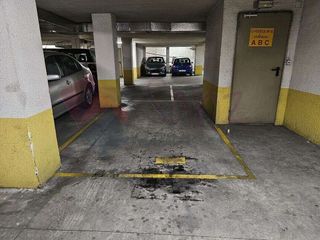 Garaje en alquiler en Centro en Logroño