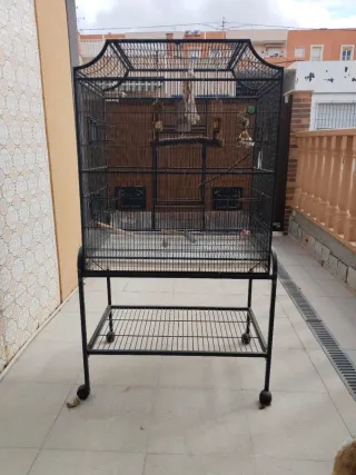 Jaula grande para pájaros