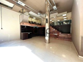 Local comercial en alquiler en Plaça Catalunya en Manresa