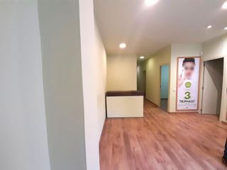 Local comercial en alquiler en Eixample en Prat de Llobregat, El