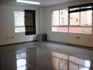 Oficina en alquiler en Camí fondo en Valencia