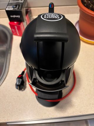Cafetera Nescafé Dolce Gusto Negra