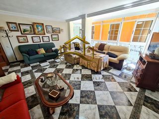 Piso en venta en Zona Hispanidad-Vivar Téllez en Vélez-Málaga