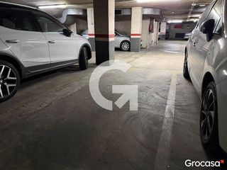 Garaje en venta en Centre en Hospitalet de Llobregat, L´