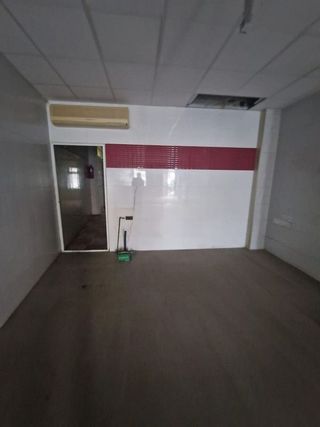 Local comercial en venta en Universidad en Ciudad Real