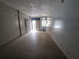 Local comercial en venta en Universidad en Ciudad Real
