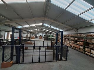 Nave industrial en alquiler en Can Fatjó en Rubí