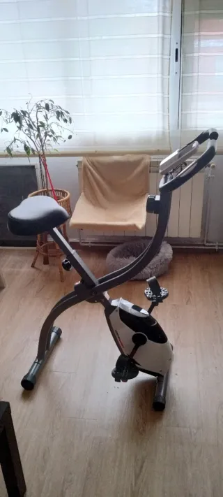 Bicicleta Estática Plegable