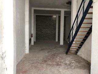 Local comercial en venta en Castilla - Hermida en Santander