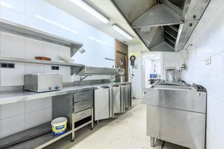 Bar en venta en San Pedro de Alcántara pueblo en Marbella