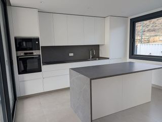 Chalet en alquiler en El Mayorazgo - El Limonar en Málaga