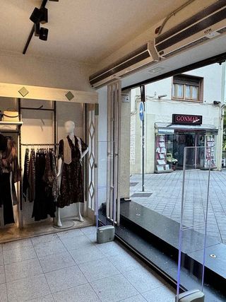 Local comercial en alquiler en El Carmel en Barcelona