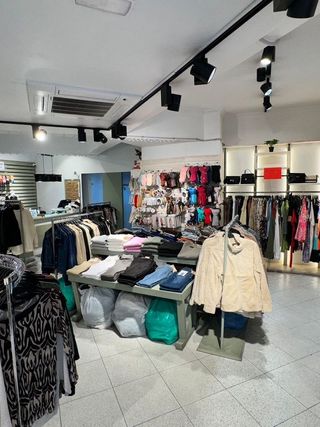 Local comercial en alquiler en El Carmel en Barcelona