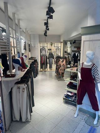 Local comercial en alquiler en El Carmel en Barcelona