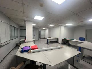 Local comercial en alquiler en Llevant en Reus