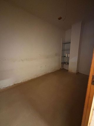 Local comercial en alquiler en Algemesí