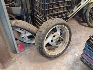 Yamaha FZR 1000 EXUP