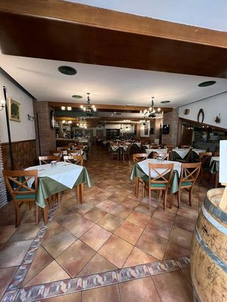 Local comercial en venta en Cheste