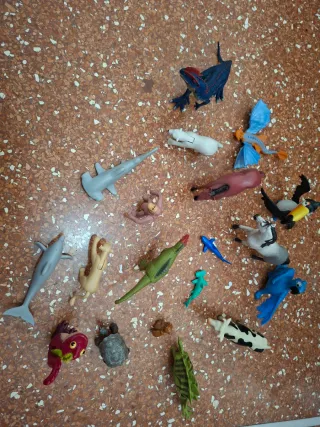 Lotto animali giocattolo assortiti