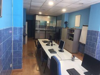 Local comercial en alquiler en Los Ángeles en Alicante