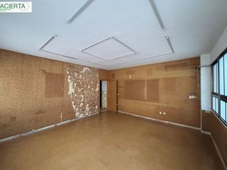 Oficina en alquiler en Barrio de Zaidín en Granada