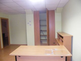 Oficina en alquiler en Centro en Torrelavega